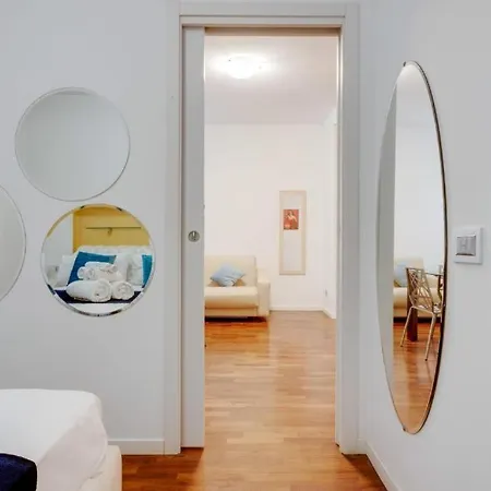 Amazing Apt In The Heart Of Pta Venezia Milan Exterior photo